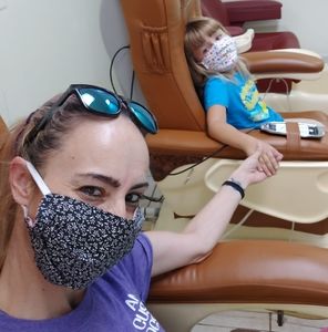 Meet your Posher, Adrianne